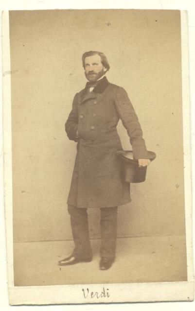 Fotografia originale formato tessera raffigurante il musicista Giuseppe Verdi
